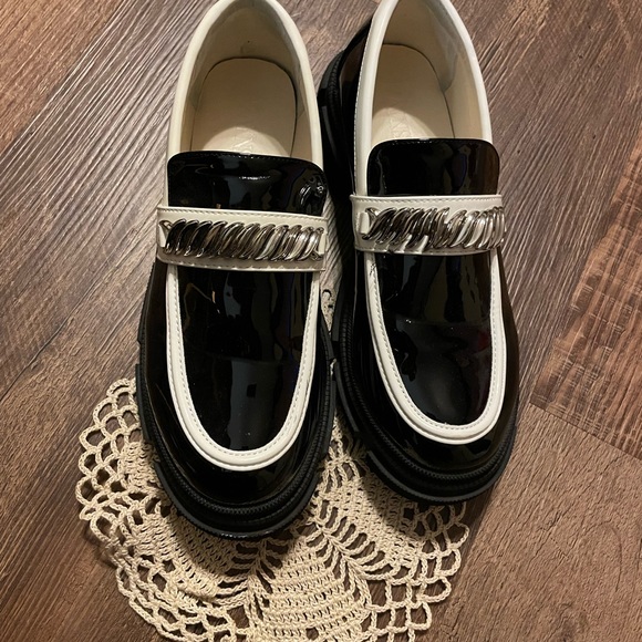 Zaynsia from Amazon.com Loafer Chunky Lug Sole Shoes very cool women 10M - Picture 3 of 8